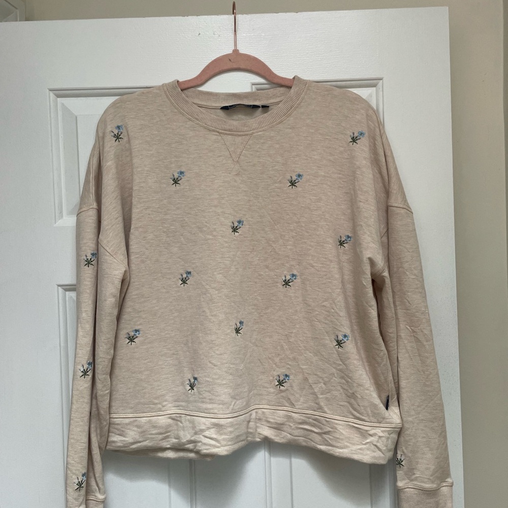 Vineyard Vines Beige Crewneck with Blue Floral Embroidery
